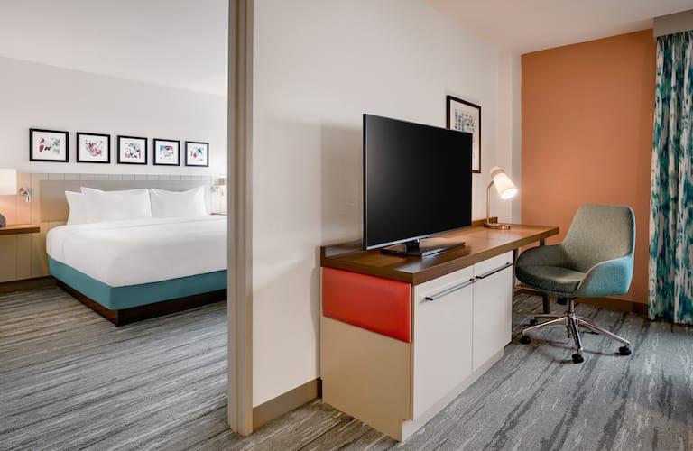 Hilton Garden Angeles Airport Hotel